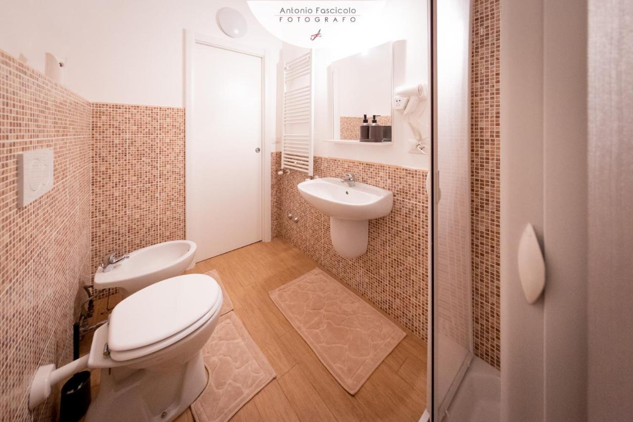 Apartamento Antica Dimora Lombardi 2 Bari Exterior foto