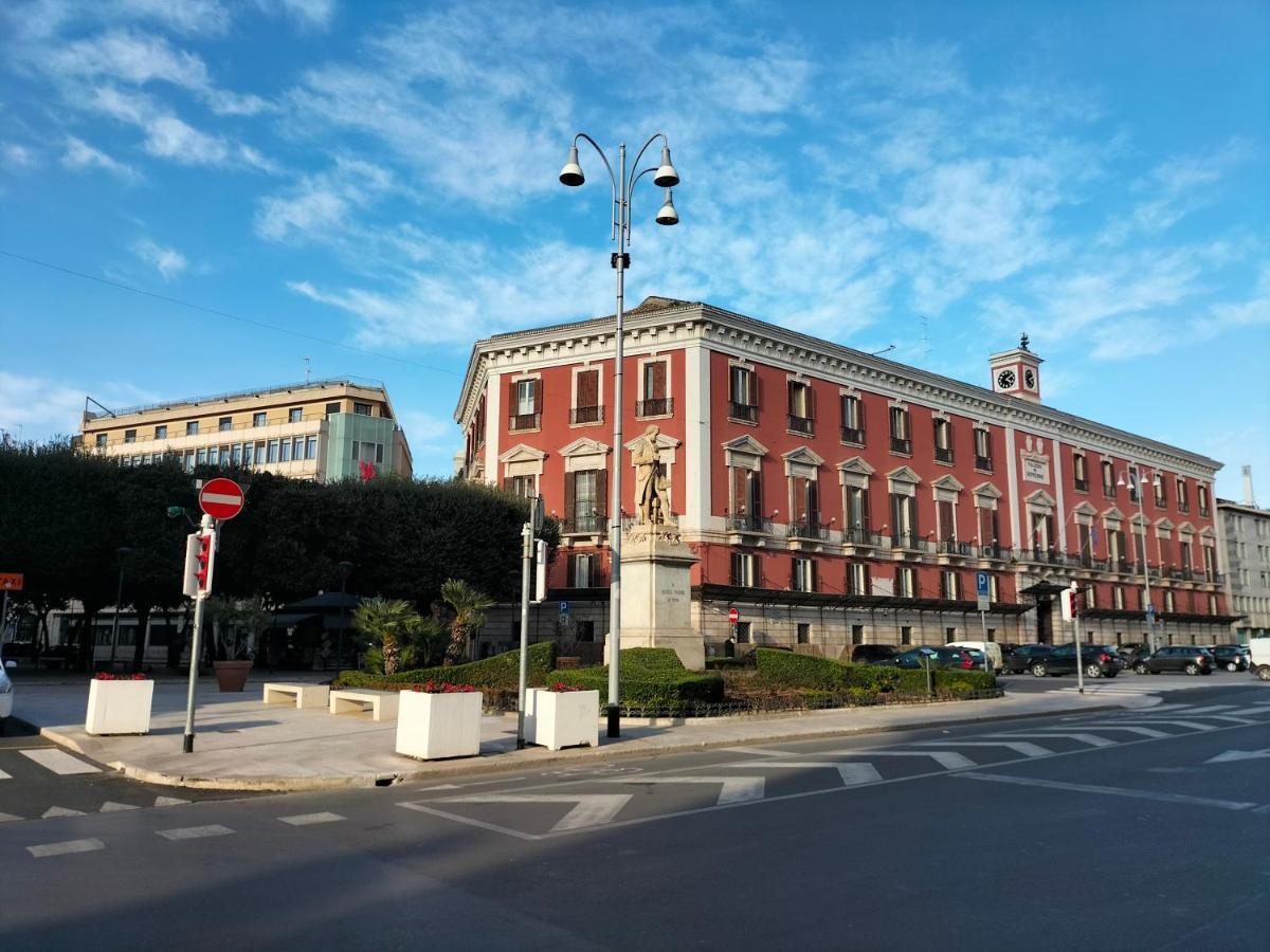 Apartamento Antica Dimora Lombardi 2 Bari Exterior foto